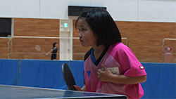 小西紅偉選手・峯いちほ選手（卓球）