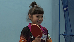 小西紅偉選手・峯いちほ選手（卓球）