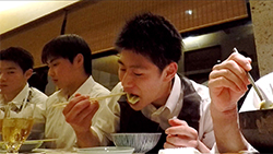 橋本大輝選手・北園丈琉選手（体操）