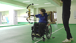 岡崎愛子（パラアーチェリー）