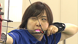 岡崎愛子（パラアーチェリー）
