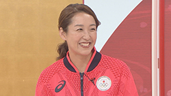 佐藤希望（フェンシング）大岩千未来（新体操）