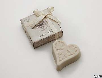 SABON D.Heart Soap.jpg