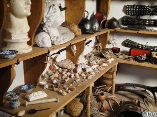 あんな物やこんな物が