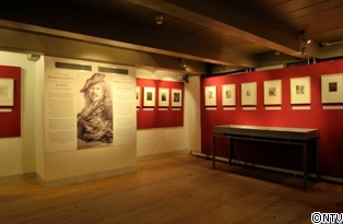 銅版画の展示室