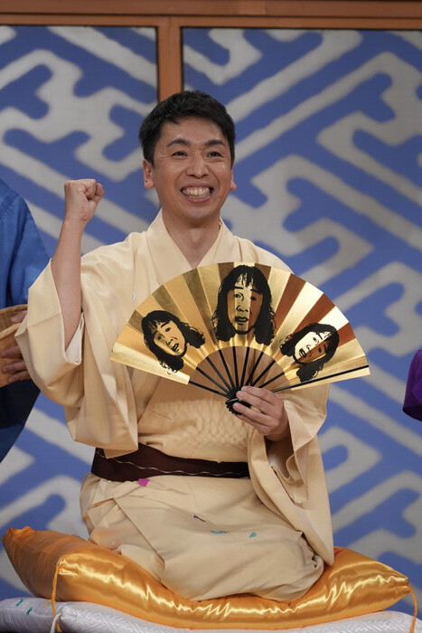 座布団　１０枚 笑点」立川晴の輔 初の座布団十枚獲得！賞品はなんと○○が描かれた金