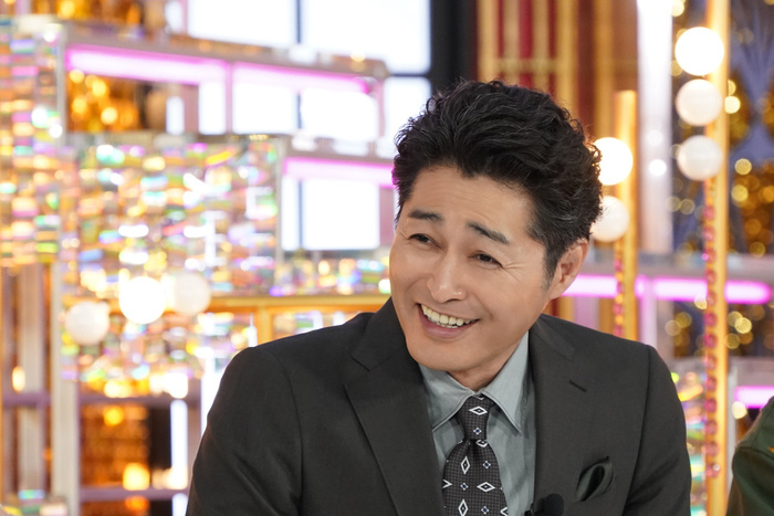 SixTONESと川栄李奈・安田顕・山田涼介 3チームに分かれて「Golden