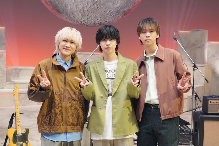 菊池風磨×畑芽育MC 新音楽番組「夜の音 -TOKYO MIDNIGHT MUSIC-」初回