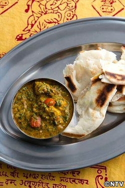 もこみち流　チキンとほうれん草のカレー