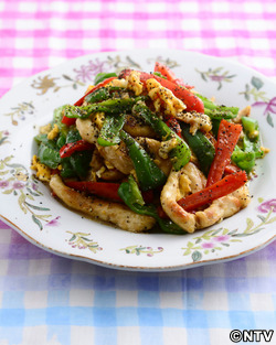 もこみち流　鶏むね肉のチンジャオロースー