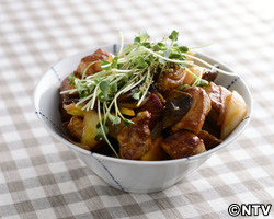 もこみち流　豚肉のトマトケチャップ炒め丼