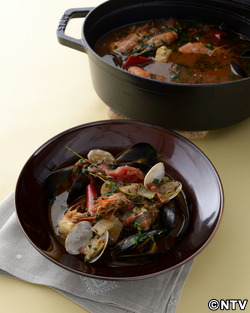 もこみち流　魚介の辛口トマトスープ