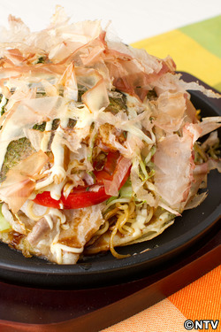 もこみち流　トマトとチーズの入った広島焼き