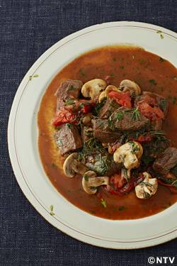 もこみち流 牛肉とマッシュルームとトマトのバルサミコソテー