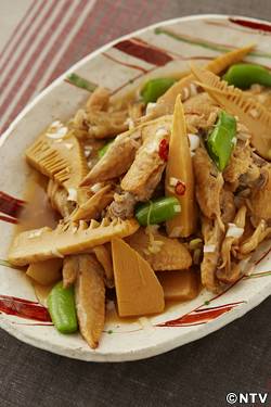 もこみち流　たけのこと手羽の甘辛煮