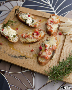 もこみち流 2種のガーリックトースト