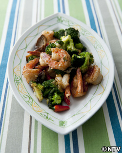 もこみち流 エビとブロッコリーの炒め物