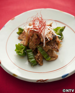 もこみち流　韓国風　豚ロースとピーマンのしょうが焼き