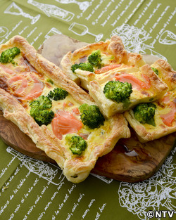 もこみち流　ブロッコリーとサーモンのキッシュ