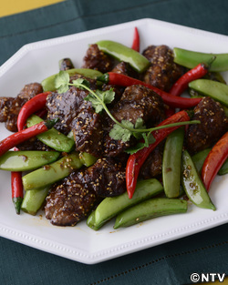 もこみち流　鶏レバーとスナップえんどうのオイスターソース炒め