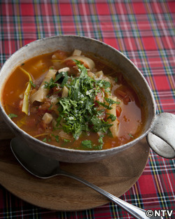 もこみち流　ペンネのミネストローネ