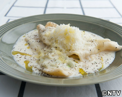 もこみち流 枝豆のラビオリと白ワイン風味のクリームソース