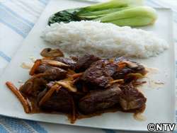 もこみち流　サーロインステーキとチンゲンサイの中華風ワンプレート