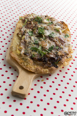 もこみち流 オニオンとリーキのソースのピッツァ