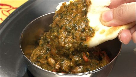 もこみち流　チキンとほうれん草のカレー