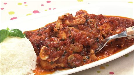 もこみち流　チキンとマッシュルームのトマト煮込み