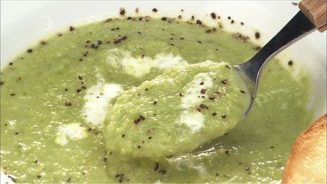 もこみち流　３種のグリーン野菜のポタージュ