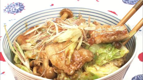もこみち流　豚肉とキャベツのガッツリみそ丼