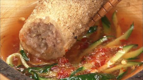 もこみち流　ベトナム風豚ひきとエビの生春巻き揚げ