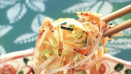 もこみち流　桜エビと大根のサラダ