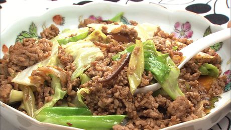 もこみち流　キャベツとひき肉の中華風みそ炒め