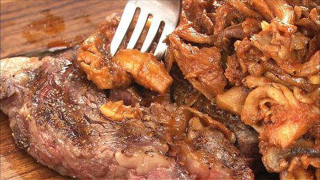 もこみち流　アメリカンステーキ 〜きのこソース〜