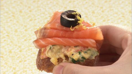 もこみち流　サーモンカナッペ