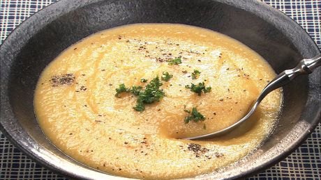 もこみち流　じゃがいもとにんじんと玉ねぎの和風ポタージュ