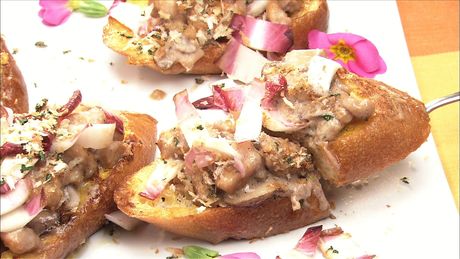 もこみち流　フレンチトーストのガーリックチキンクリーム