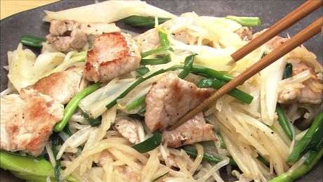 もこみち流　豚肉とじゃがいもの塩炒め