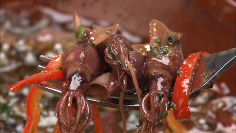 もこみち流　ホタルイカのアヒージョ