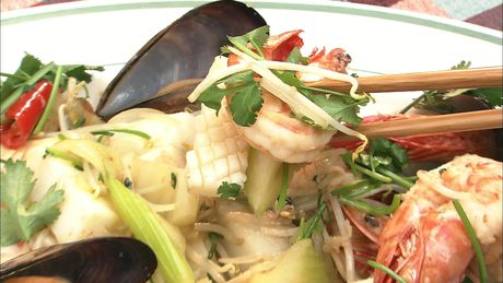 もこみち流　タイ風 海の幸炒め