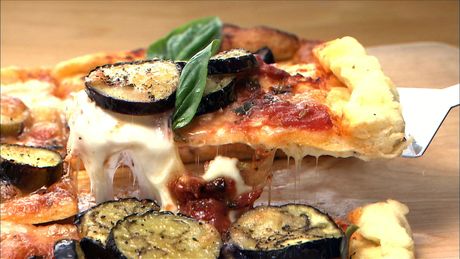 もこみち流　ピッツァ メランザーネ