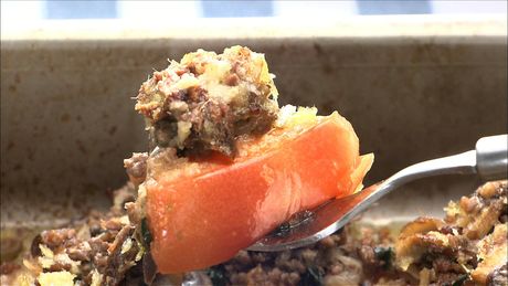 もこみち流　牛ひき肉とトマトのオーブン焼き