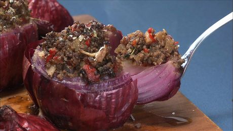 もこみち流　レッドオニオンのオーブン焼き