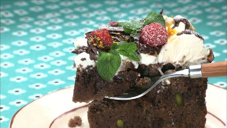 もこみち流　オリジナルチョコレートケーキ～キャラメルがけ～