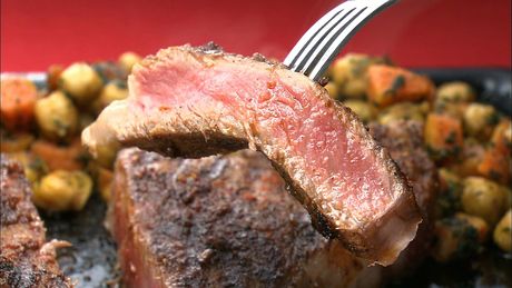 もこみち流　スパイシーサーロインステーキ