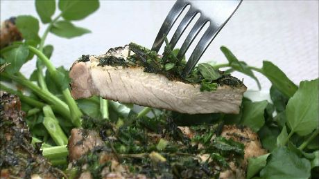 もこみち流　骨つきポークのハーブ焼き