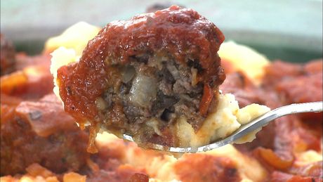 もこみち流　ミートボール煮込みがけマッシュポテト