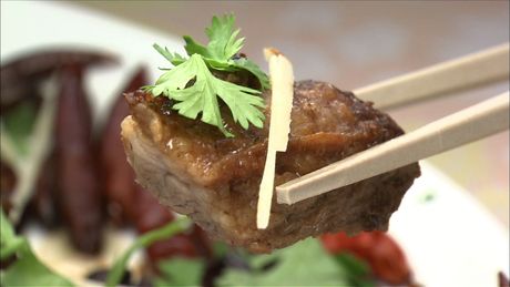 もこみち流　中華風　スペアリブの辛炒め